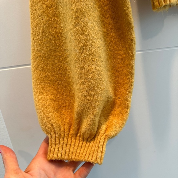Wild fable yellow high neck long sleeve sweater winter fall holiday festive M - Picture 9 of 11